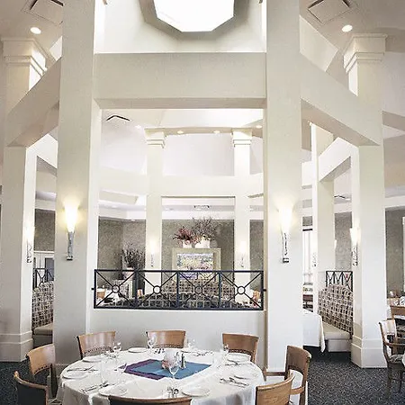 Royal Hotel Calgary, Trademark Collection By Wyndham 